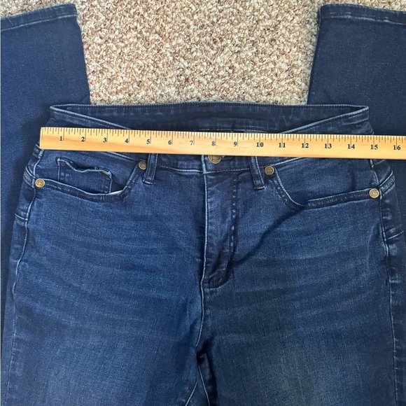 Colleen Lopez Slimming Bootcut Jeans- size 10 - Picture 4 of 6
